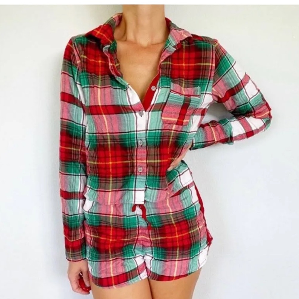 Target Cosie Christmas pajamas in size small